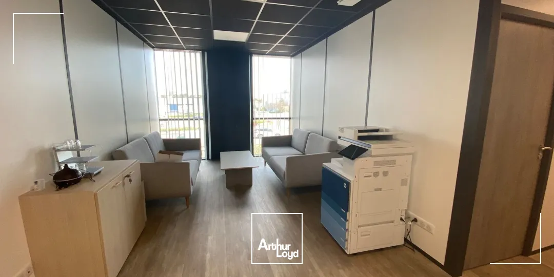 Locaux d'activité & Entrepôts - Location - MIRAMAS - 13140 - 270-1440 - 7789157