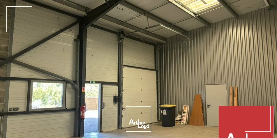 Locaux d'activité & Entrepôts - Location - PIERRELATTE - 26700 - 979-979 - 7789715