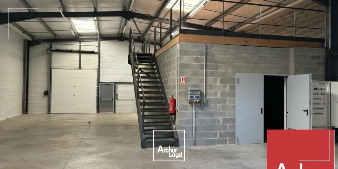 Locaux d'activité & Entrepôts - Location - PIERRELATTE - 26700 - 979-979 - 7789705