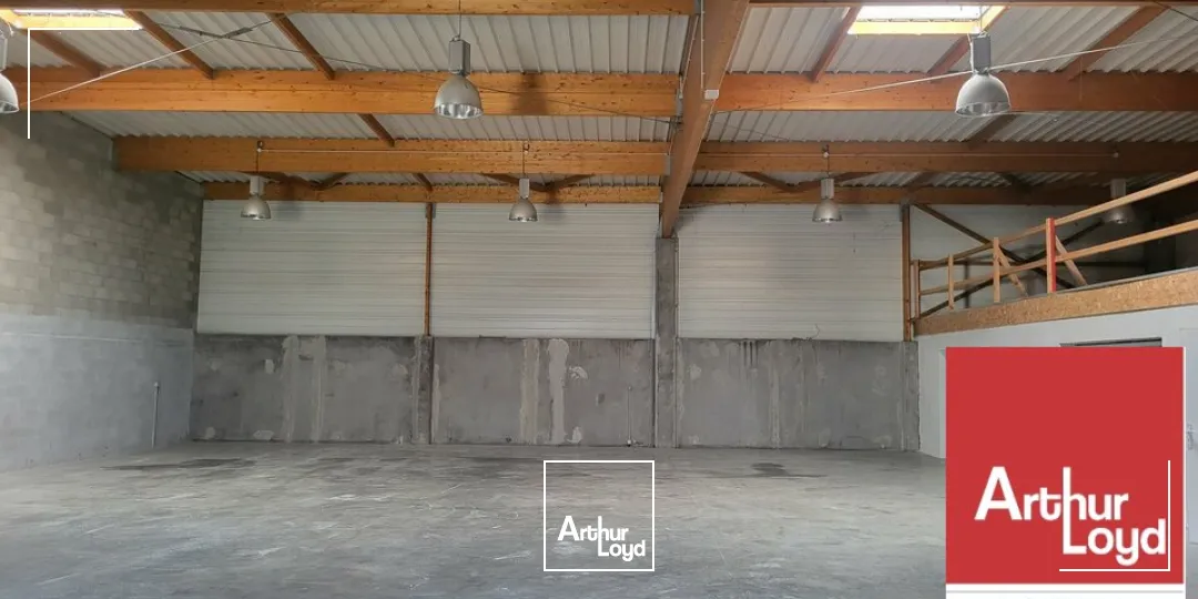 Locaux d'activité & Entrepôts - Location - MONTELIMAR - 26200 - 515-515 - 7789722