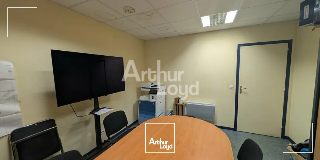Locaux d'activité & Entrepôts - Location - PACÉ - 35740 - 175-175 - 7789953