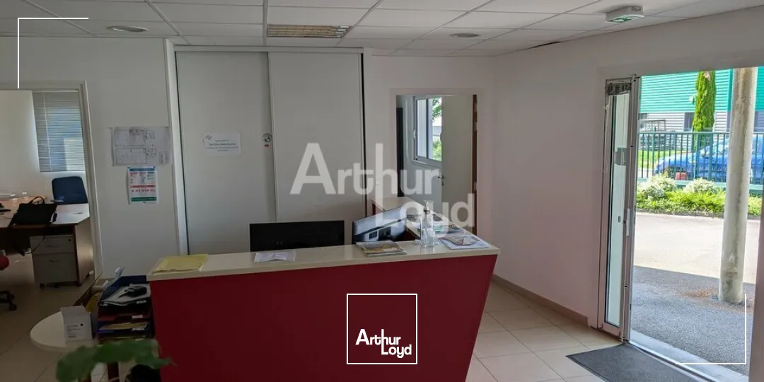Locaux d'activité & Entrepôts - Location - LA MÉZIÈRE - 35520 - 1020-1020 - 7789956