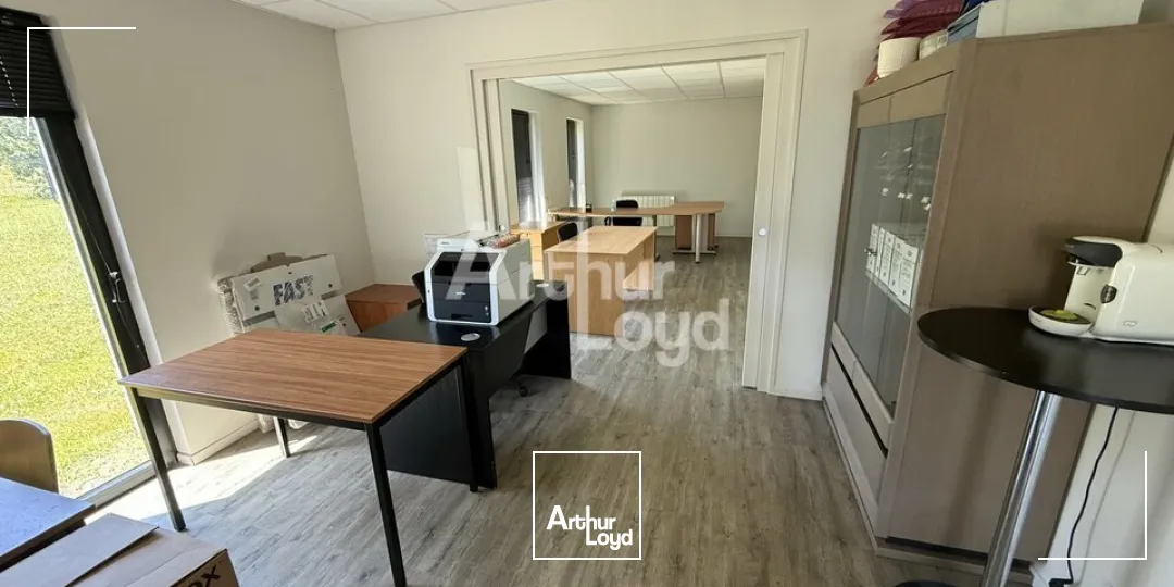 Locaux d'activité & Entrepôts - Location - NOYAL SUR VILAINE - 35530 - 200-200 - 7789966