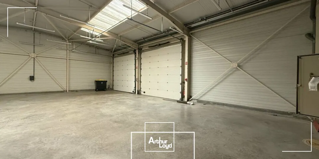 Locaux d'activité & Entrepôts - Vente - TERRASSON LAVILLEDIEU - 24120 - 329-329 - 7790757