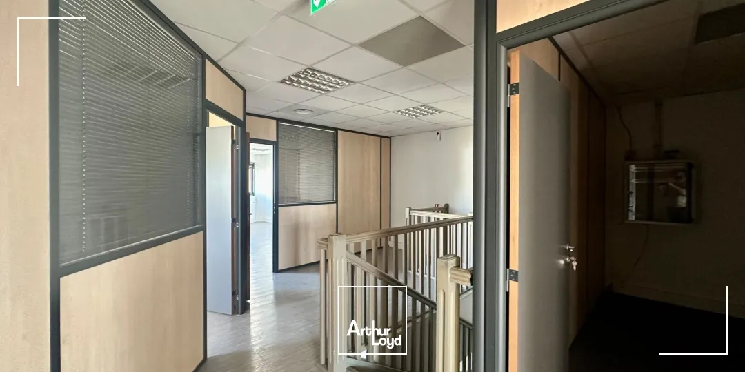 Locaux d'activité & Entrepôts - Location - AIX EN PROVENCE - 13290 - 260-260 - 7790907
