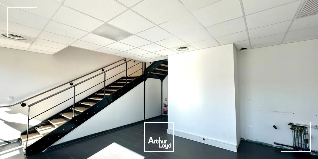 Locaux d'activité & Entrepôts - Location - GIGNAC LA NERTHE - 13180 - 273-273 - 7790930