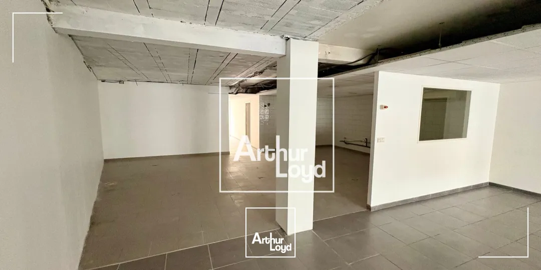 Locaux commerciaux - Location - MONTPELLIER - 34070 - 180-180 - 7790957