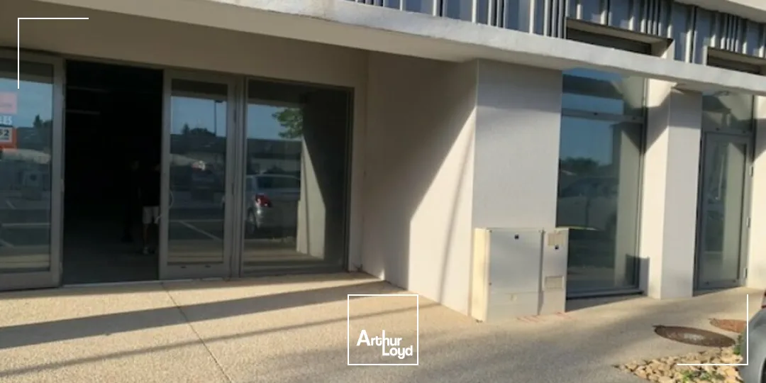 Locaux commerciaux - Location - LES ANGLES - 30133 - 457.5-457.5 - 7791612