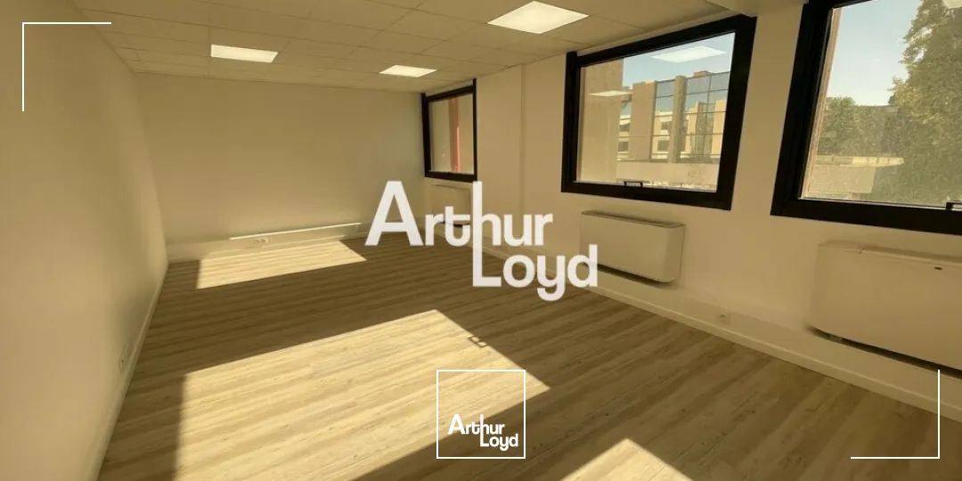 Bureaux - Location - SAINT LAURENT DU VAR - 06700 - 300-300 - 7793380