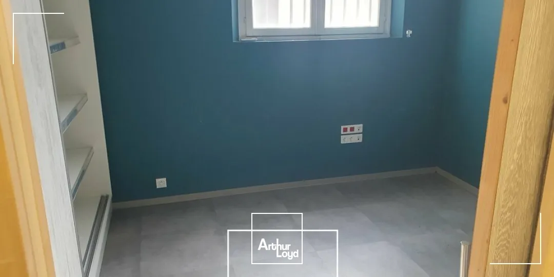 Locaux commerciaux - Vente - RIBÉRAC - 24600 - 717-717 - 7793422