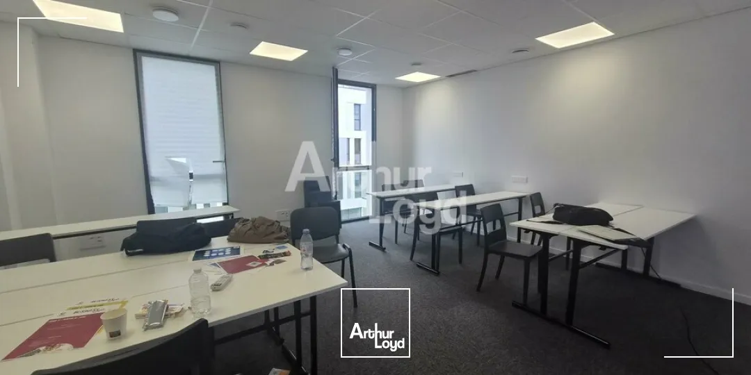 Bureaux - Location - TRÉLAZÉ - 49800 - 241-750 - 7793500