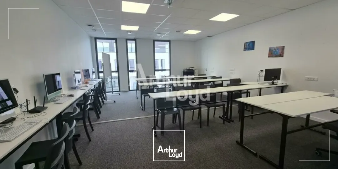 Bureaux - Location - TRÉLAZÉ - 49800 - 250-521 - 7793501