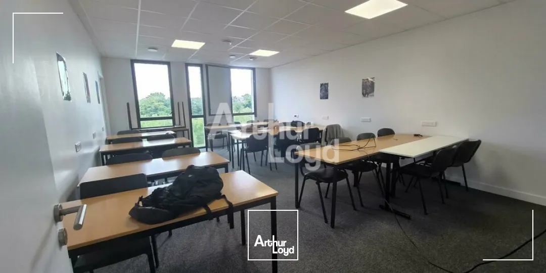 Bureaux - Location - TRÉLAZÉ - 49800 - 250-521 - 7793502