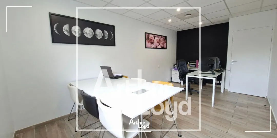 Bureaux - Location - NIMES - 30900 - 82.5-82.5 - 7793600