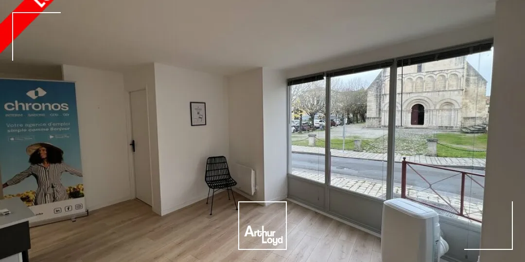 Locaux commerciaux - Location - LA COURONNE - 16400 - 62-62 - 7793709