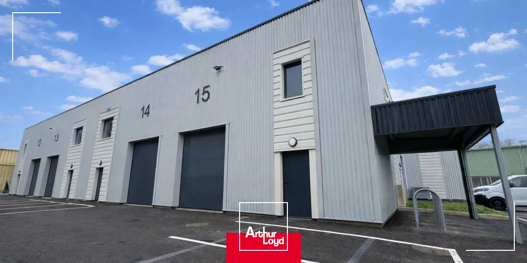 Locaux d'activité & Entrepôts - Location - SAINT GERMAIN NUELLES - 69210 - 114.32-114.32 - 7793800