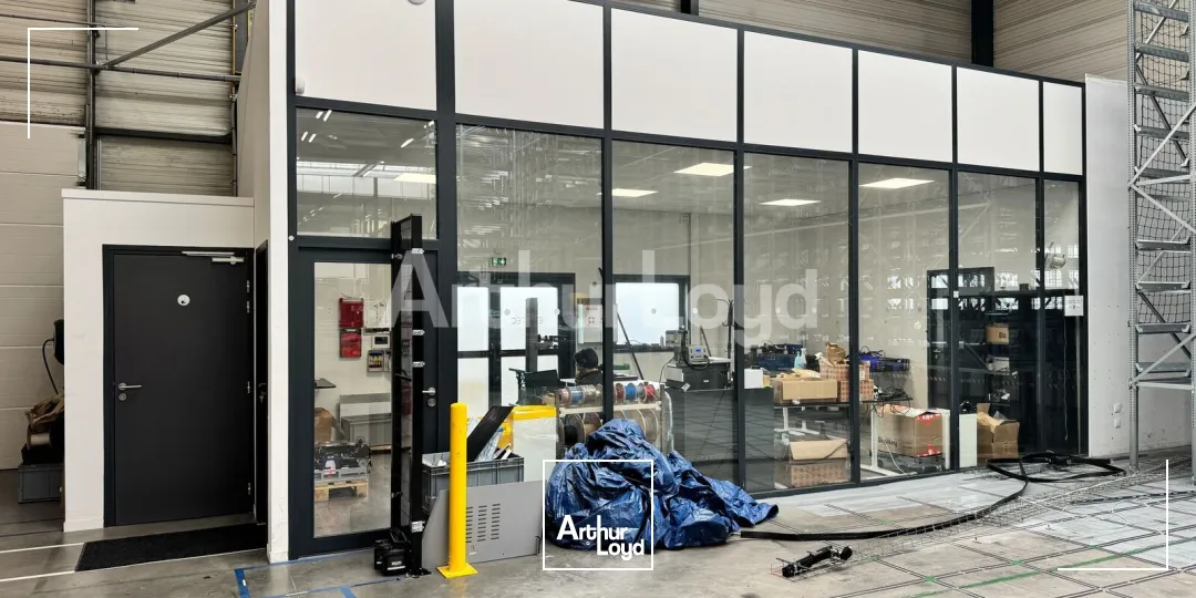 Locaux d'activité & Entrepôts - Location - WASQUEHAL - 59290 - 898-898 - 7794063