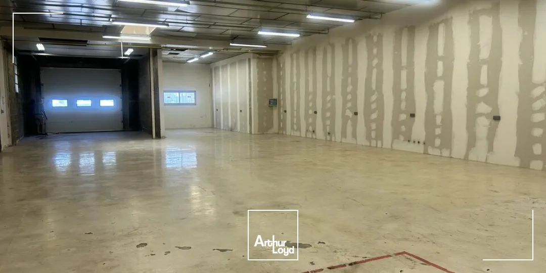 Locaux d'activité & Entrepôts - Location - SAINT REMY - 71100 - 260-260 - 7794351