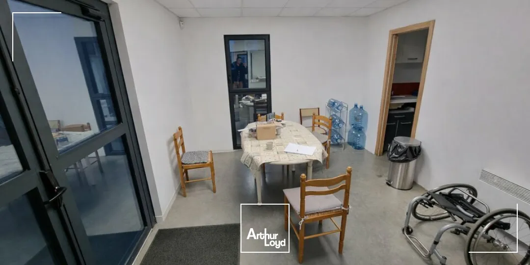 Locaux d'activité & Entrepôts - Vente - ÉCHIRÉ - 79410 - 450-450 - 7794416