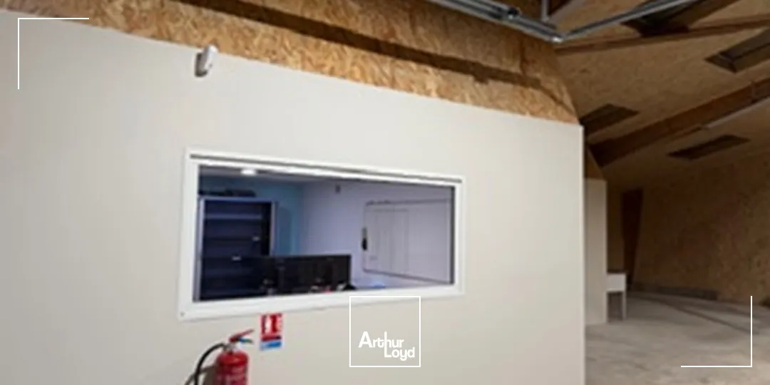 Locaux d'activité & Entrepôts - Location - SAINT ANDRE DES EAUX - 44117 - 242-242 - 7794741