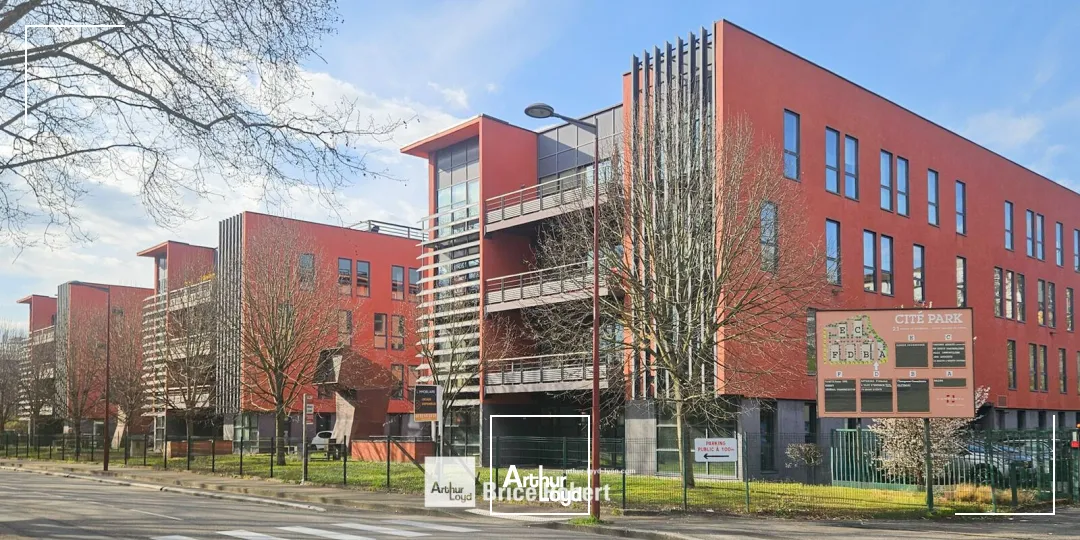 Bureaux - Location - CALUIRE ET CUIRE - 69300 - 243.7-2765.7 - 7795000