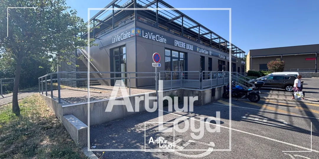 Locaux commerciaux - Vente - UZES - 30700 - 62.34-62.34 - 7795392