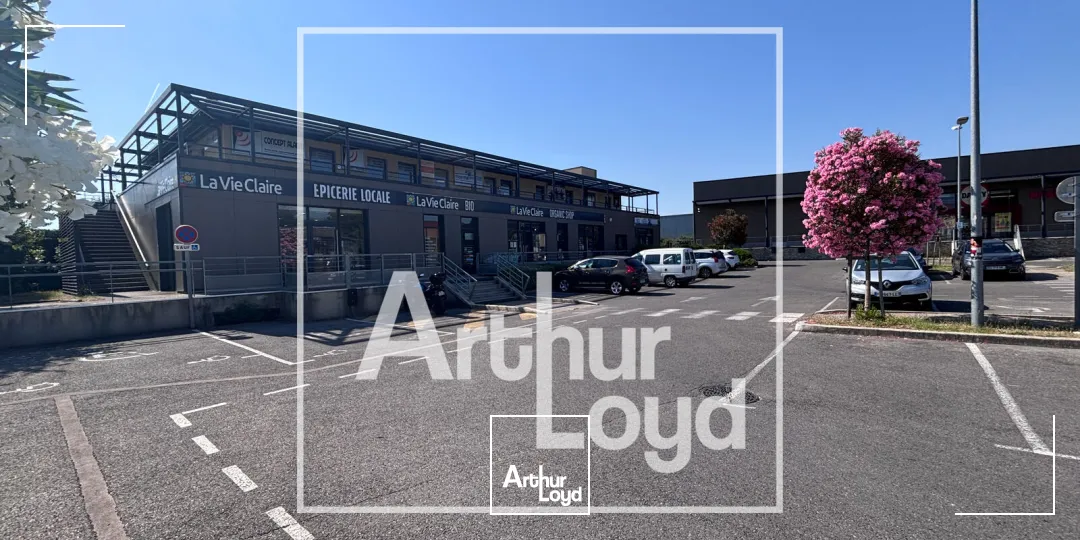Locaux commerciaux - Vente - UZES - 30700 - 62.34-62.34 - 7795388