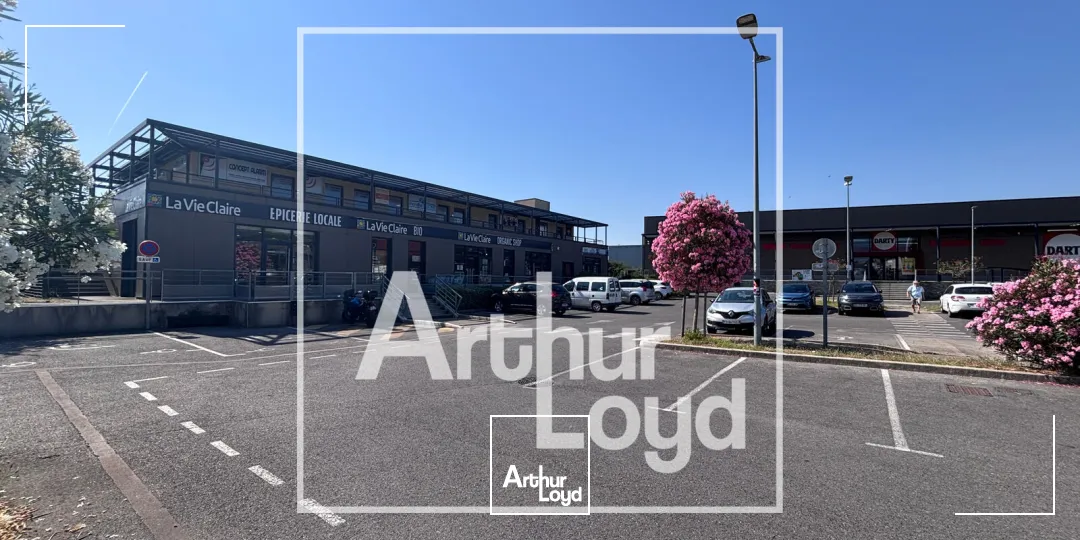 Locaux commerciaux - Vente - UZES - 30700 - 62.34-62.34 - 7795394