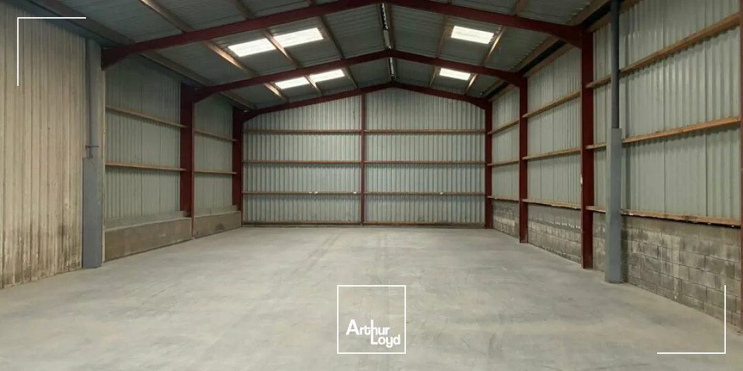 Locaux d'activité & Entrepôts - Location - AUBIGNY-LES CLOUZEAUX - 85430 - 460-460 - 7795985
