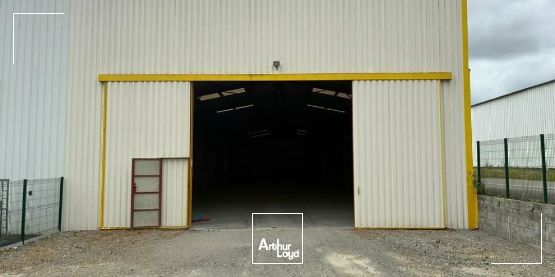 Locaux d'activité & Entrepôts - Location - AUBIGNY-LES CLOUZEAUX - 85430 - 460-460 - 7795984