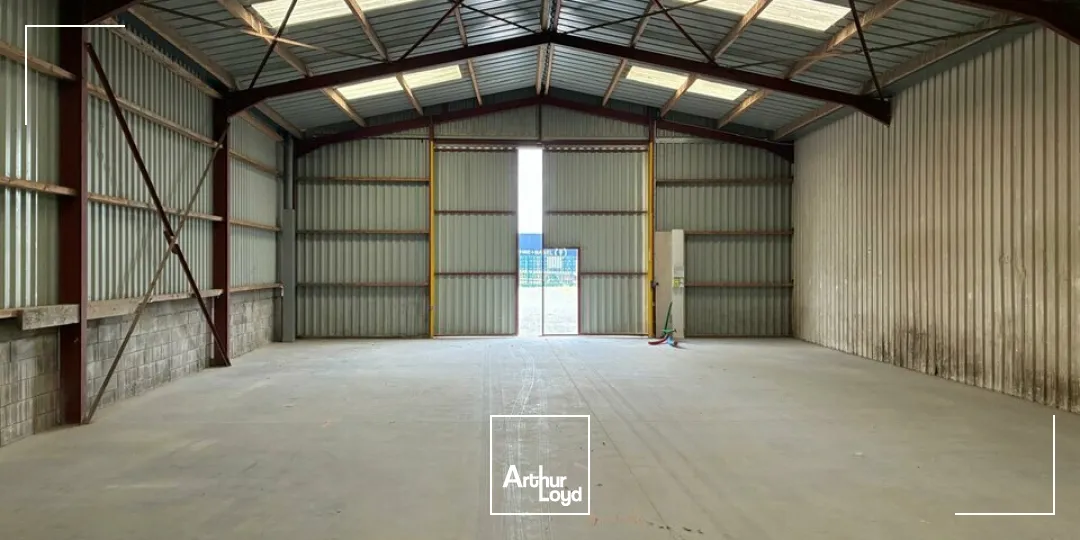 Locaux d'activité & Entrepôts - Location - AUBIGNY-LES CLOUZEAUX - 85430 - 460-460 - 7795986