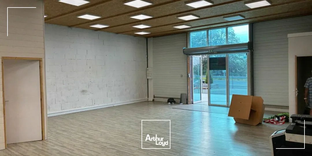 Locaux commerciaux - Location - AUBIGNY-LES CLOUZEAUX - 85430 - 139-139 - 7795988