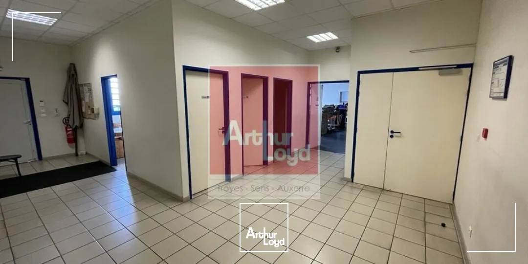 Locaux commerciaux - Location - AUXERRE - 89000 - 1323-1323 - 7796072