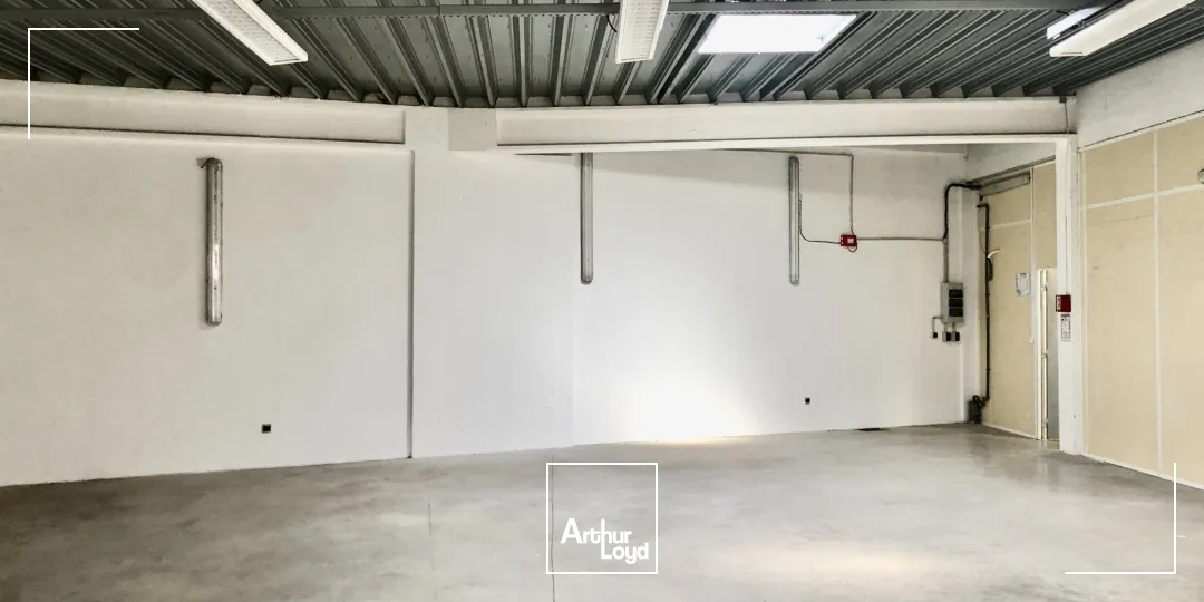 Locaux d'activité & Entrepôts - Location - AIX EN PROVENCE - 13290 - 313-313 - 7796146