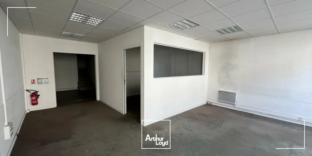 Locaux commerciaux - Vente - ANGOULÊME - 16000 - 67-67 - 7796369