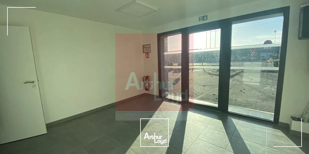Locaux commerciaux - Location - BOE - 47550 - 47.18-47.18 - 7798769