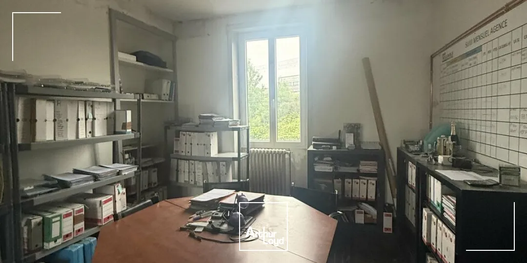 Locaux d'activité & Entrepôts - Vente - BRIVE-LA-GAILLARDE - 19100 - 300-300 - 7799143