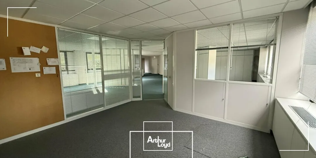 Bureaux - Vente - LAGUENNE-SUR-AVALOUZE - 19150 - 600-600 - 7799158