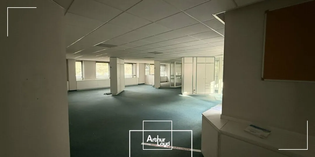 Bureaux - Vente - LAGUENNE-SUR-AVALOUZE - 19150 - 600-600 - 7799160