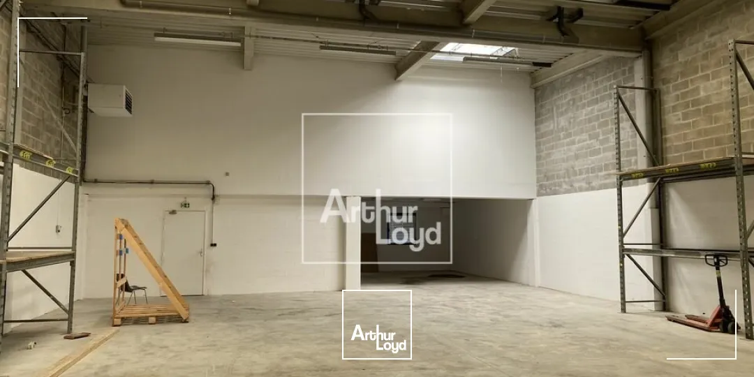 Locaux d'activité & Entrepôts - Location - LIEUSAINT - 77127 - 356-712 - 7799224