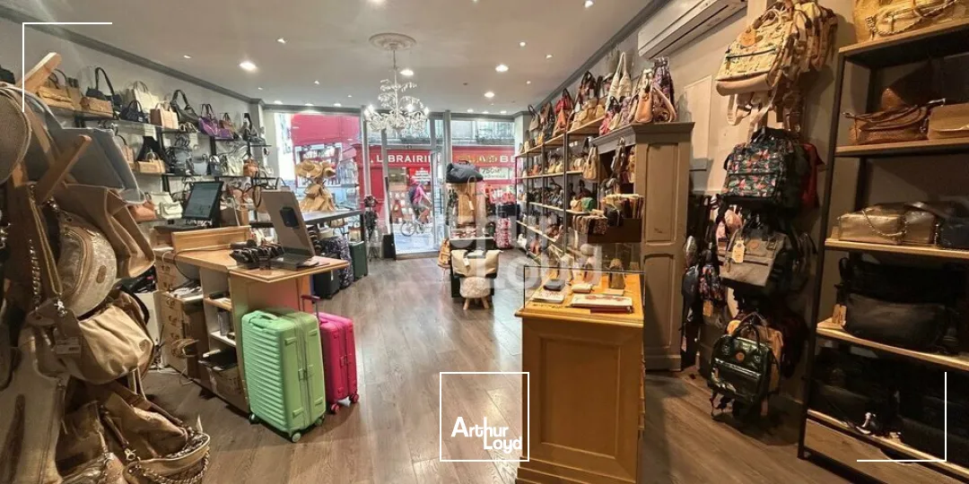Locaux commerciaux - Location - BLOIS - 41000 - 101.8-101.8 - 7799252