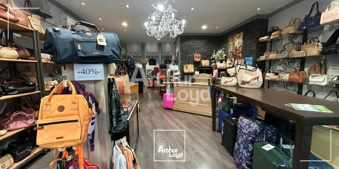 Locaux commerciaux - Location - BLOIS - 41000 - 101.8-101.8 - 7799253