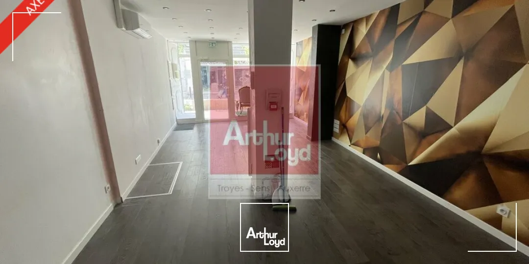 Locaux commerciaux - Location - AUXERRE - 89000 - 86-86 - 7799269