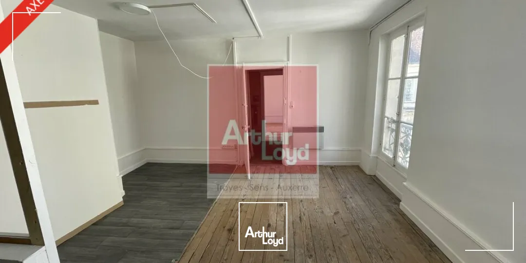Locaux commerciaux - Location - AUXERRE - 89000 - 86-86 - 7799263
