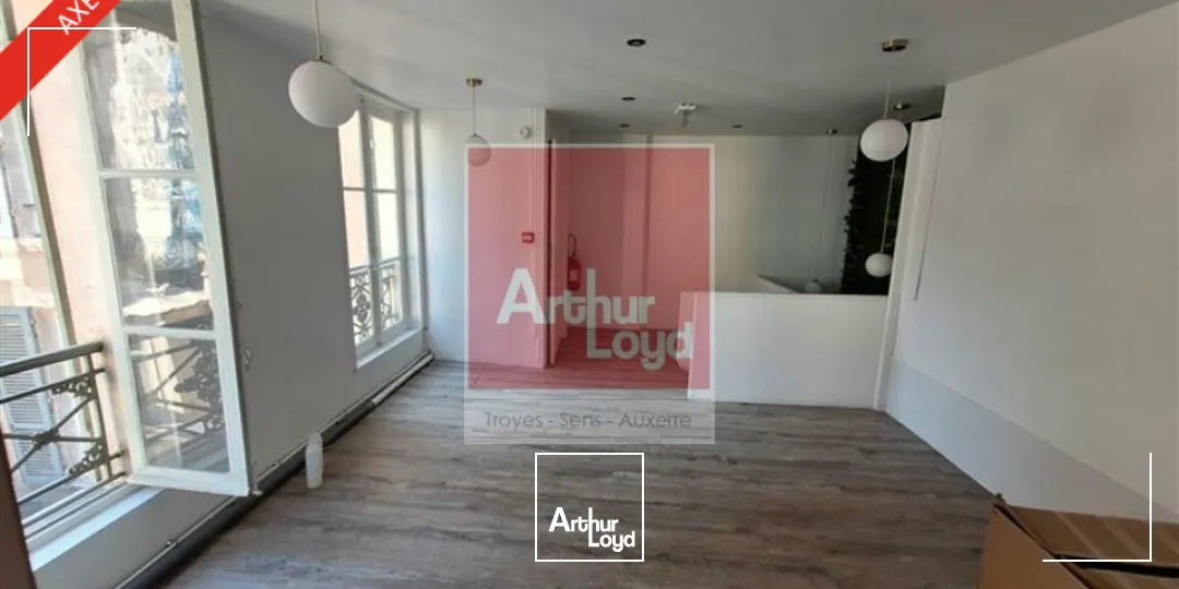 Locaux commerciaux - Location - AUXERRE - 89000 - 86-86 - 7799265