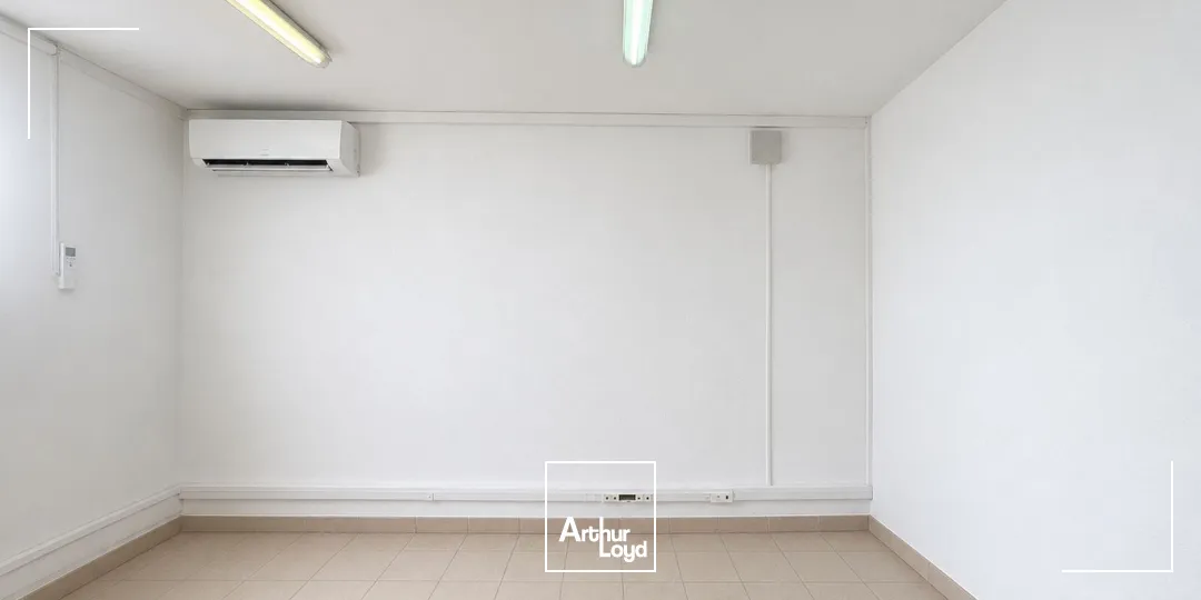 Locaux d'activité & Entrepôts - Location - AIX EN PROVENCE - 13290 - 450-450 - 7799333
