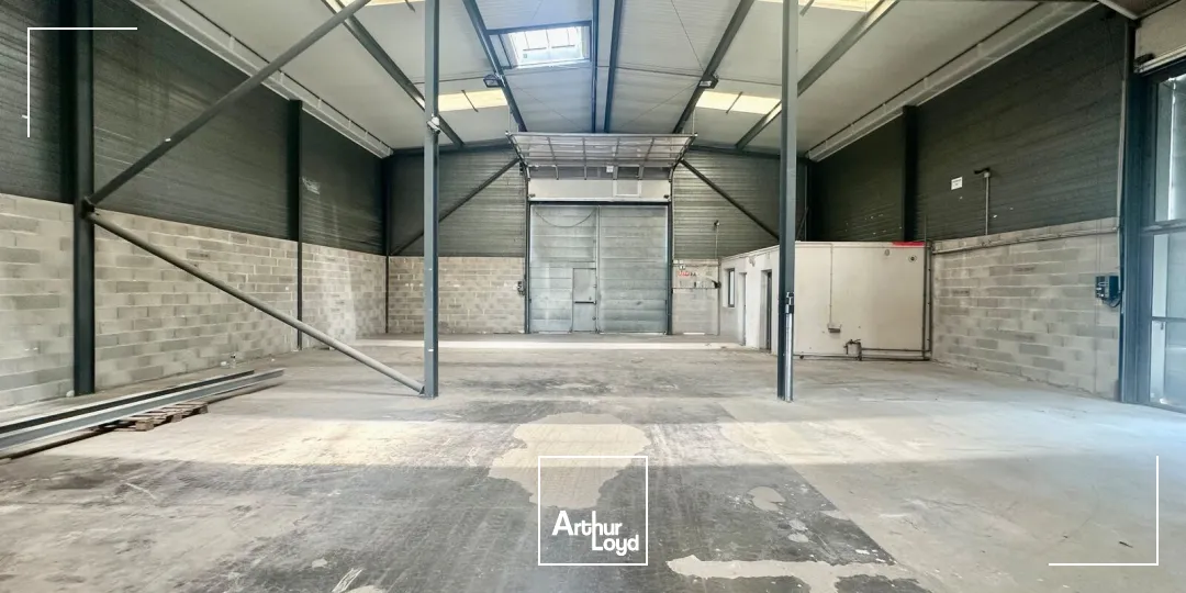 Locaux d'activité & Entrepôts - Location - AIX EN PROVENCE - 13290 - 450-450 - 7799330