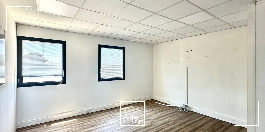 Locaux d'activité & Entrepôts - Location - AIX EN PROVENCE - 13290 - 313-313 - 7799349