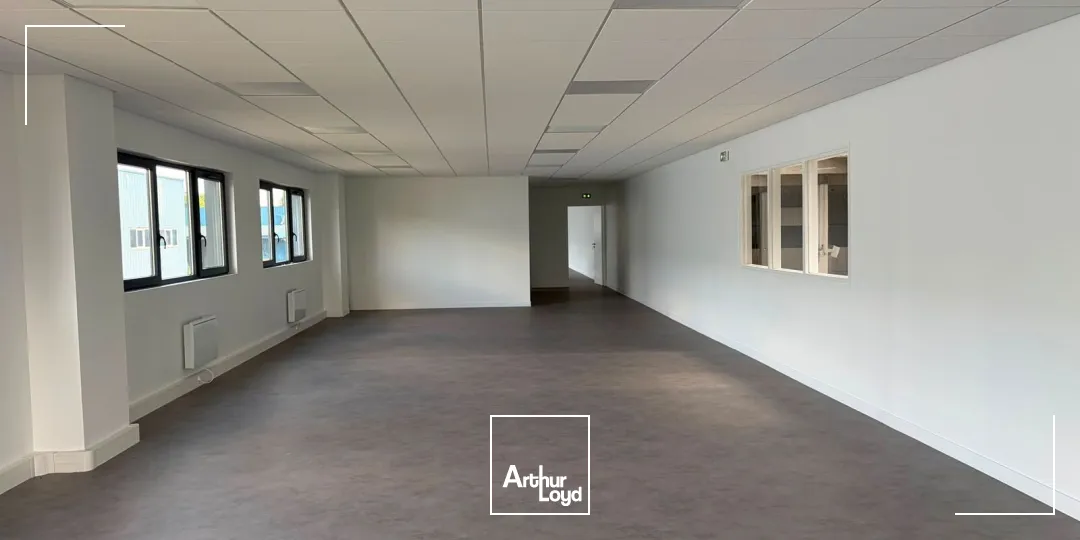Locaux d'activité & Entrepôts - Location - SAINT OUEN L'AUMONE - 95310 - 2753-2753 - 7799700