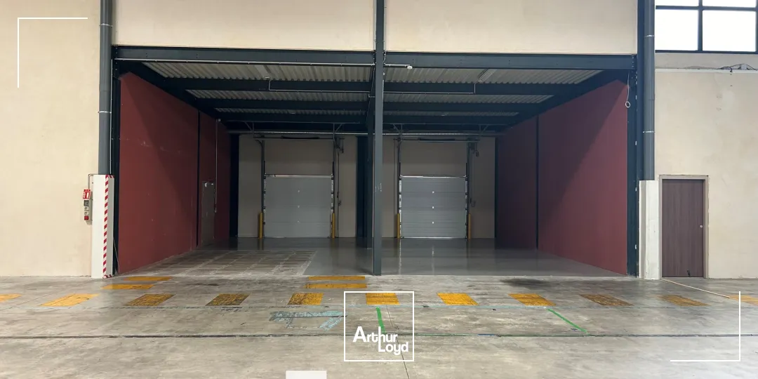 Bureaux - Location - SAINT PRIEST - 69800 - 133.67-1909.24 - 7799879